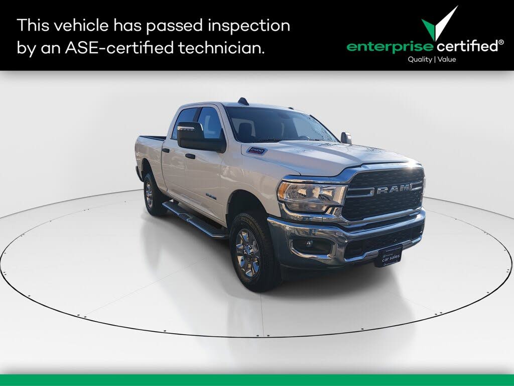 2024 RAM 2500 Big Horn Crew Cab 4WD