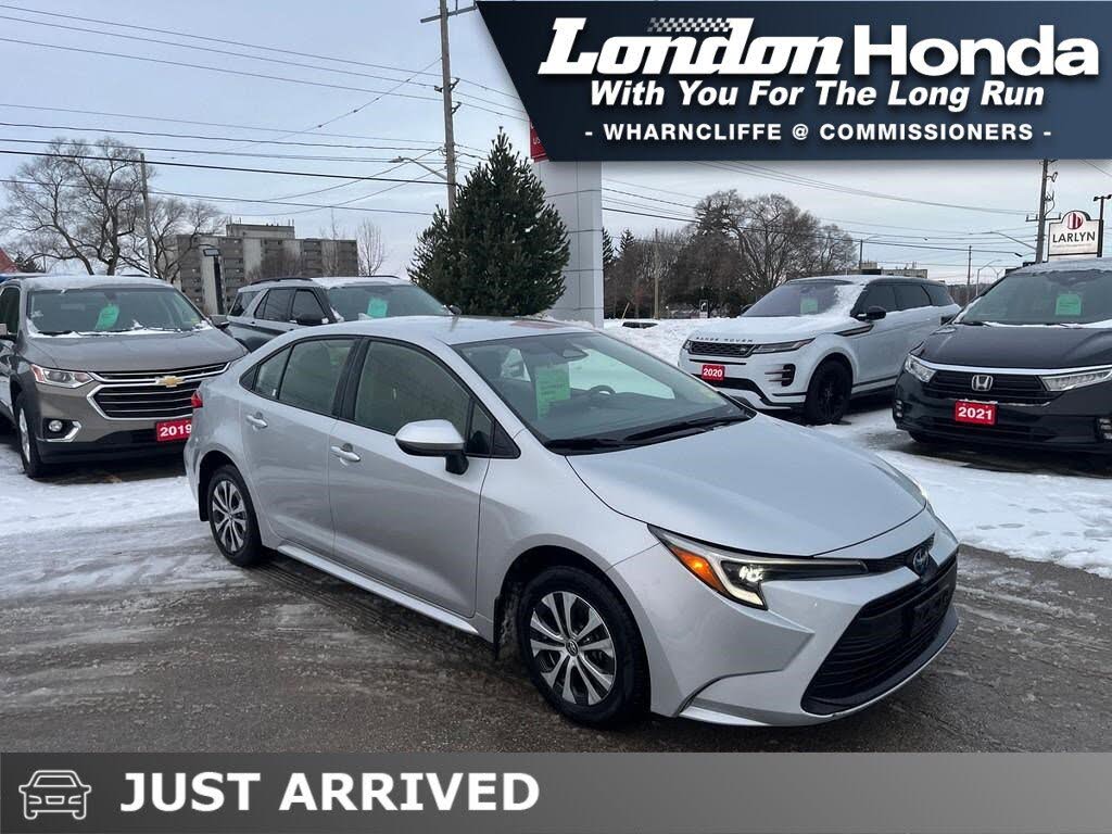 Toyota Corolla Hybrid LE FWD 2024