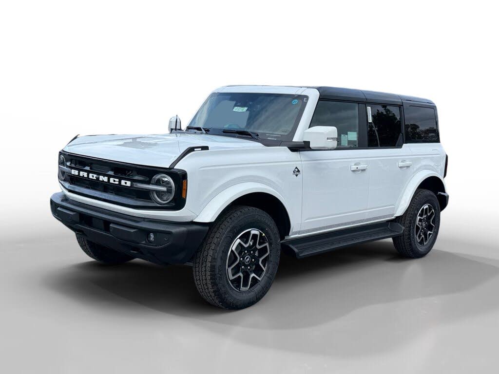 2025 Ford Bronco Outer Banks 4-Door 4WD