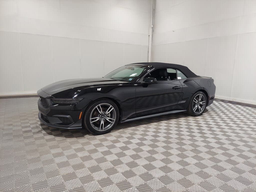 2025 Ford Mustang EcoBoost Convertible RWD