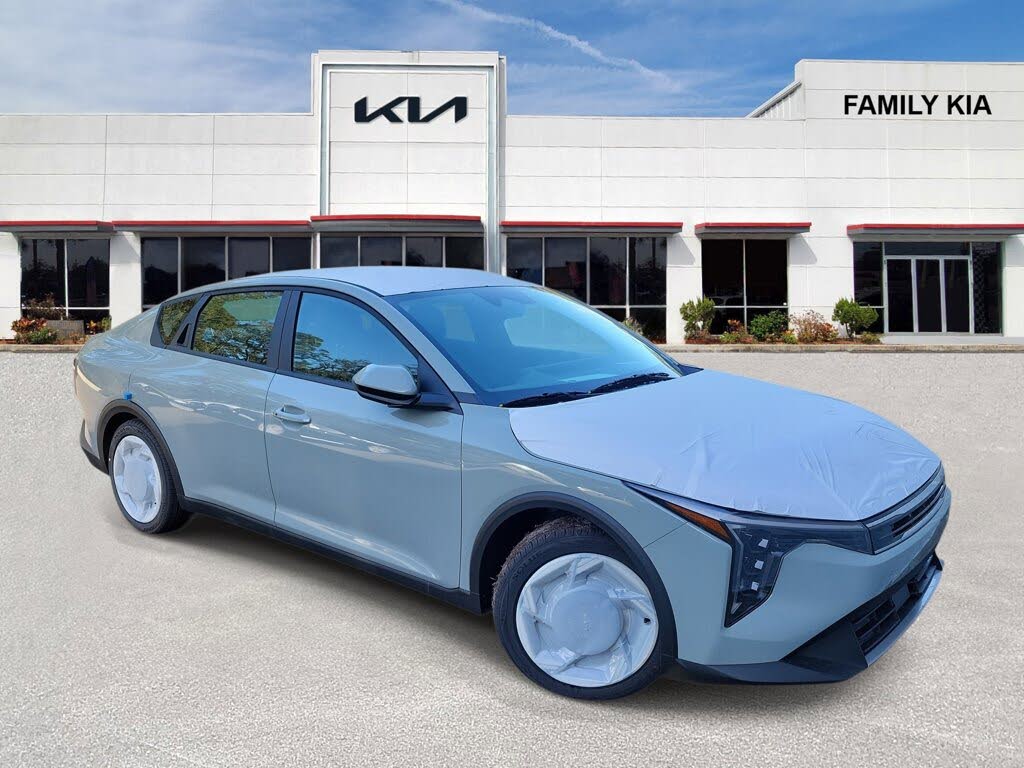 2025 Kia K4 EX FWD