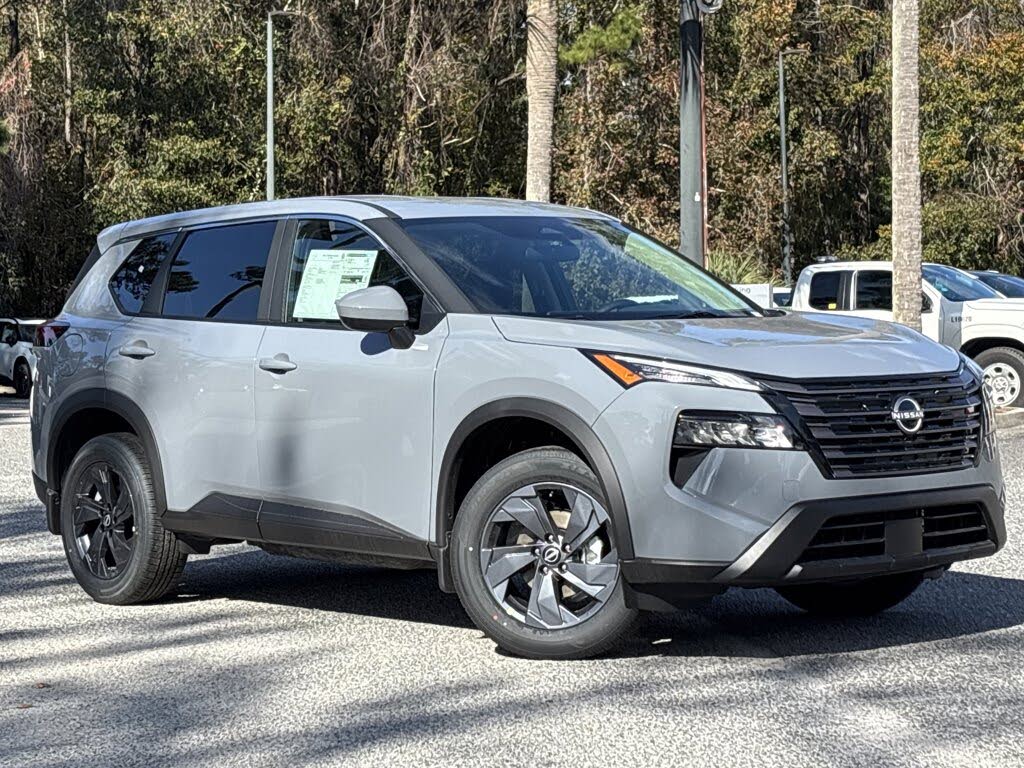 2026 Nissan Rogue SV FWD