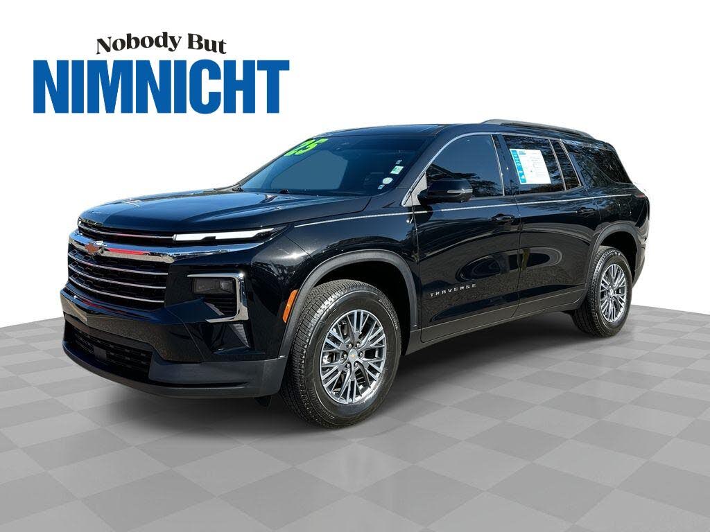 2025 Chevrolet Traverse LT FWD