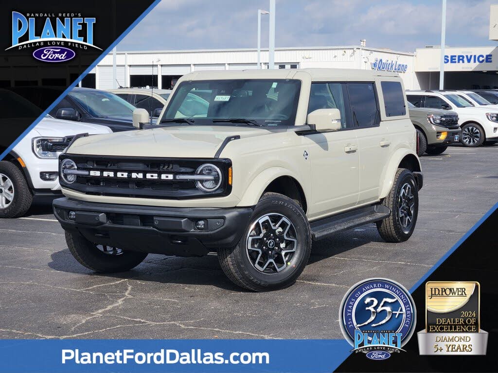 2025 Ford Bronco Outer Banks 4-Door 4WD