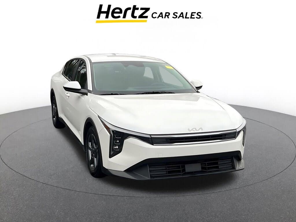 2025 Kia K4 LXS FWD