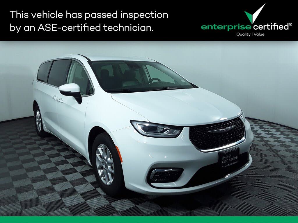 2023 Chrysler Pacifica Touring L FWD