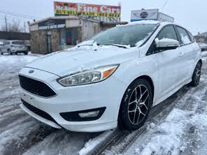 Ford Focus SE Hatchback