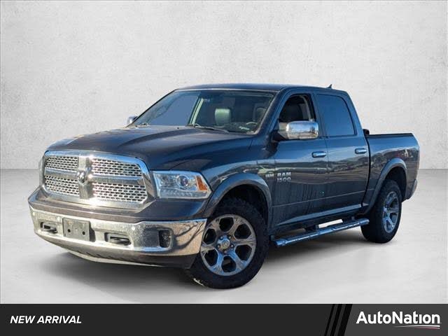 2017 RAM 1500 Laramie Crew Cab 4WD