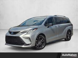 Toyota Sienna XSE 7-Passenger FWD