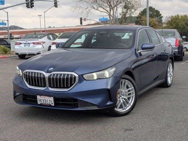 2024 BMW 5 Series 530i RWD