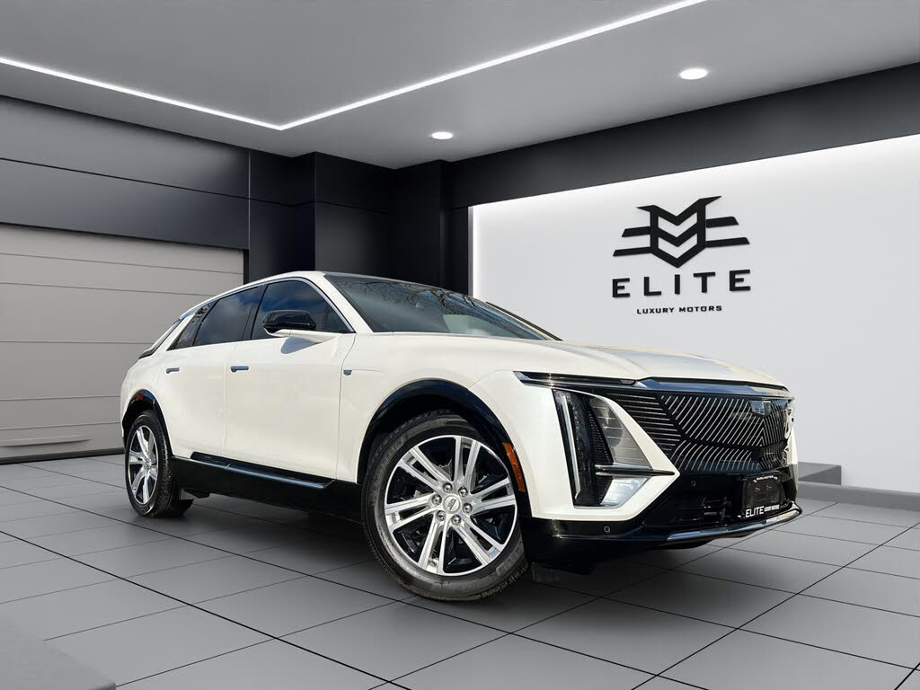2024 Cadillac LYRIQ Tech RWD