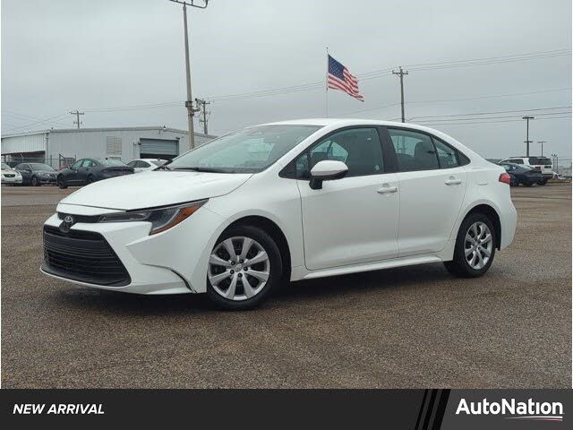 2024 Toyota Corolla LE FWD