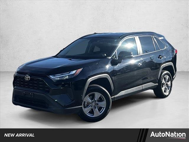 2024 Toyota RAV4 XLE FWD