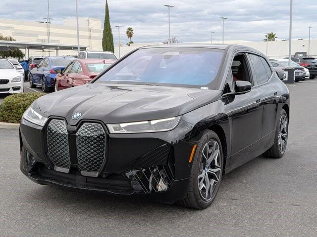 2025 BMW iX M60 AWD