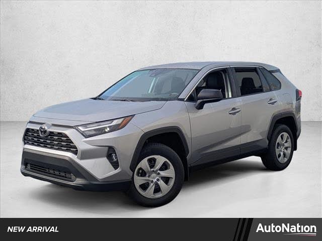 2025 Toyota RAV4 LE FWD