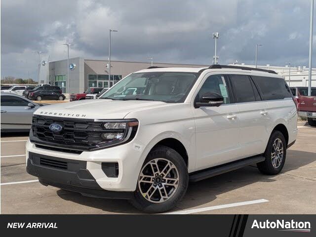 2026 Ford Expedition MAX Active RWD