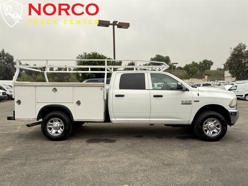 2018 RAM 3500 Tradesman Crew Cab LB 4WD