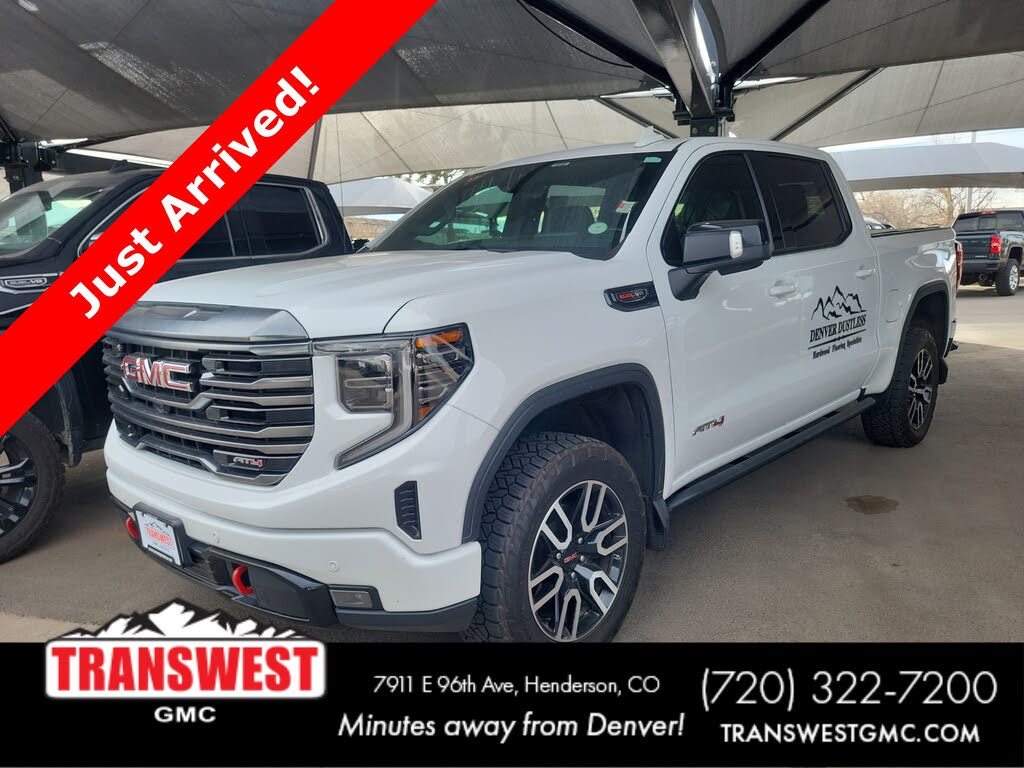 2022 GMC Sierra 1500 AT4 Crew Cab 4WD