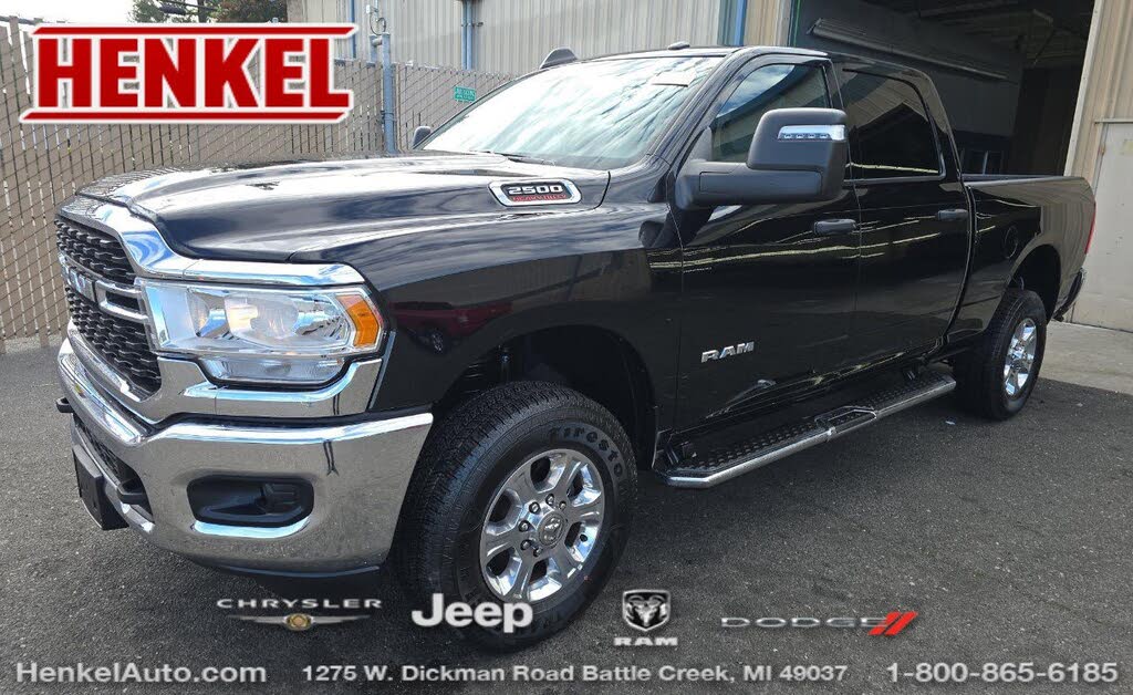 2024 RAM 2500 Big Horn Crew Cab 4WD