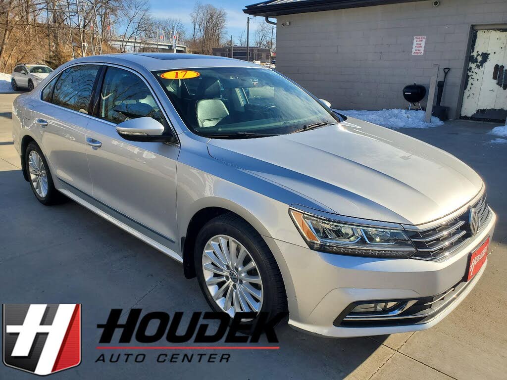 2017 Volkswagen Passat 1.8T SE