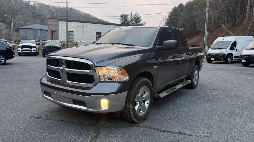 2019 RAM 1500 Classic Tradesman Crew Cab 4WD