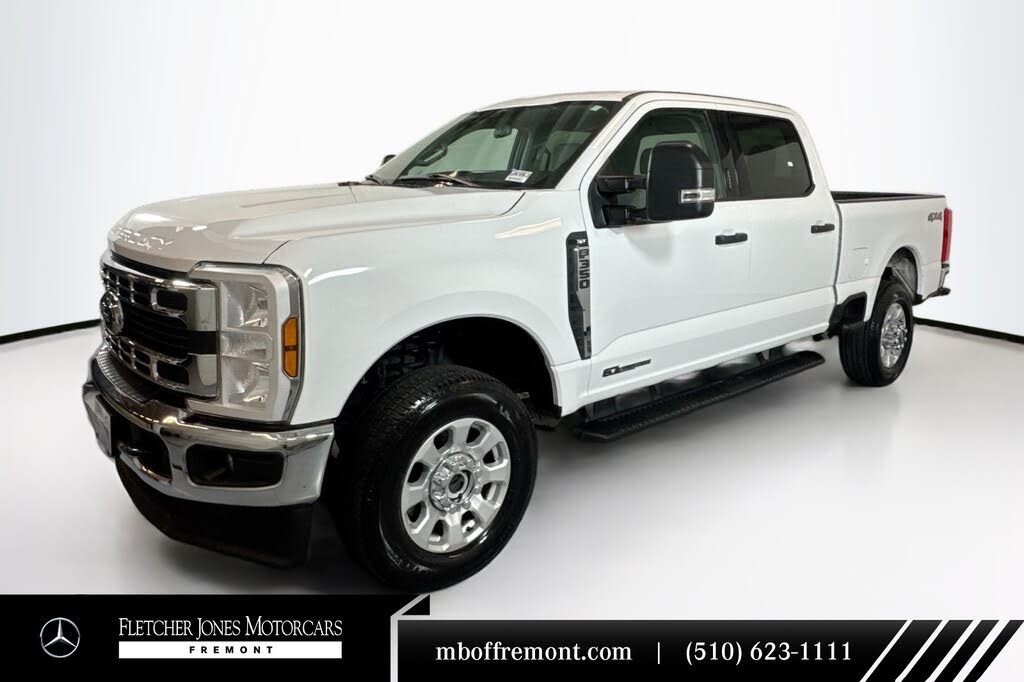 2024 Ford F-350 Super Duty XLT Crew Cab 4WD
