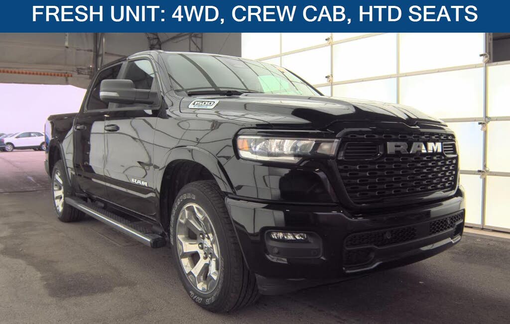 2025 RAM 1500 Big Horn Crew Cab 4WD