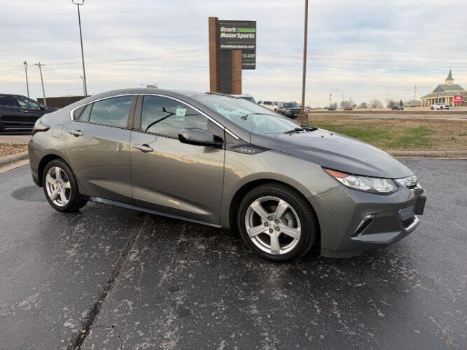 2017 Chevrolet Volt LT FWD