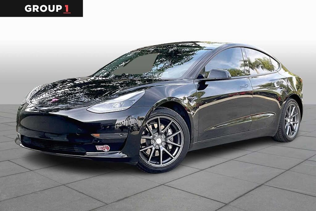 2021 Tesla Model 3 Standard Range Plus RWD
