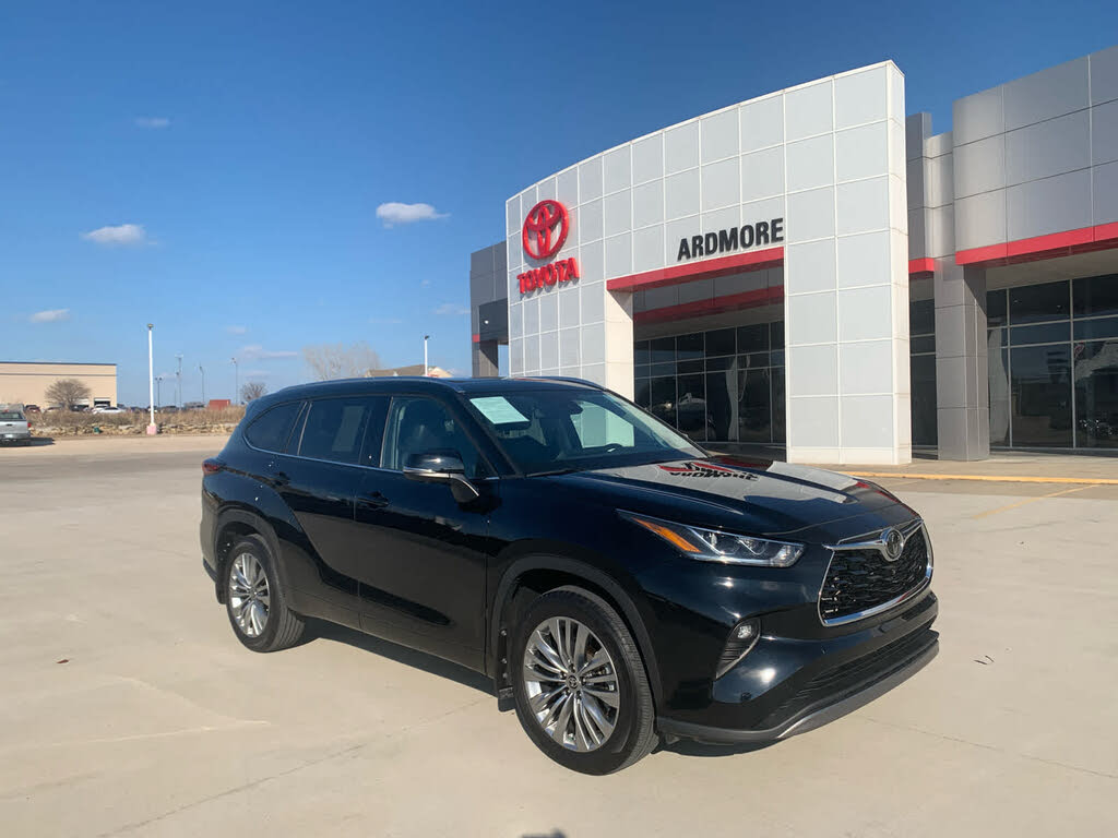 2024 Toyota Highlander Platinum FWD