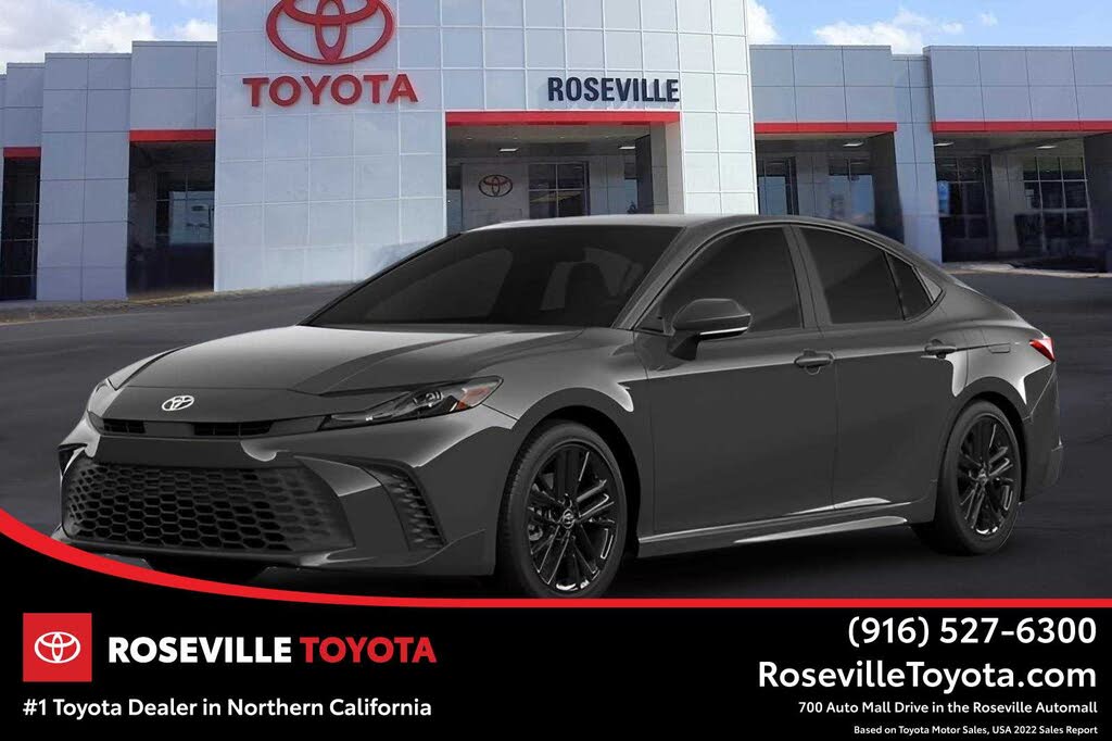 2026 Toyota Camry SE FWD