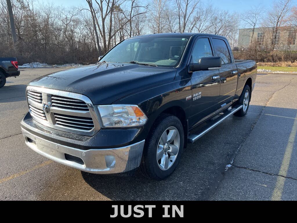 2016 RAM 1500 Big Horn Crew Cab 4WD