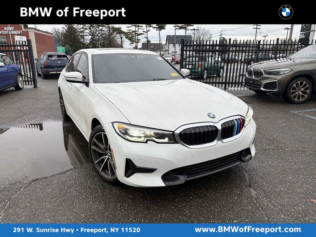 2022 BMW 3 Series 330i xDrive AWD