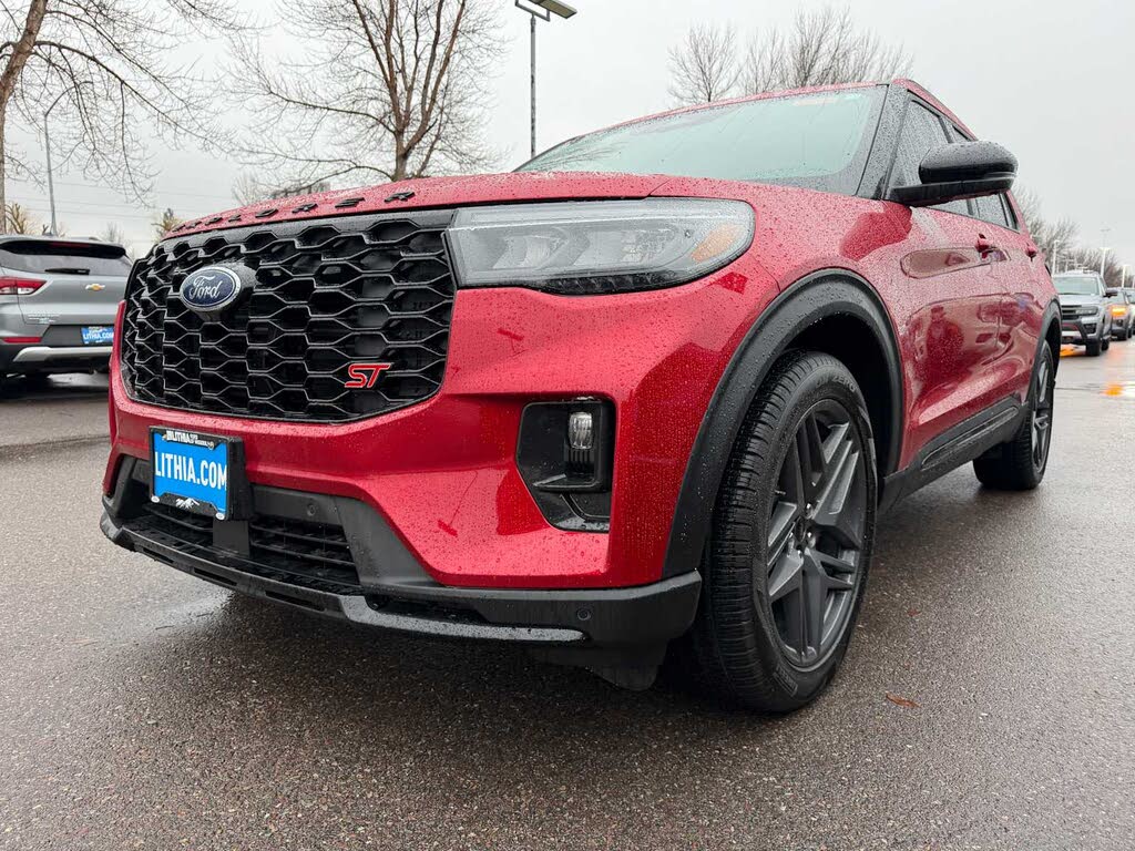 2025 Ford Explorer ST AWD