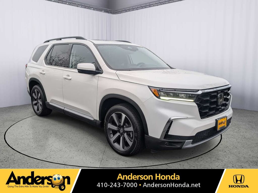 2025 Honda Pilot Touring AWD