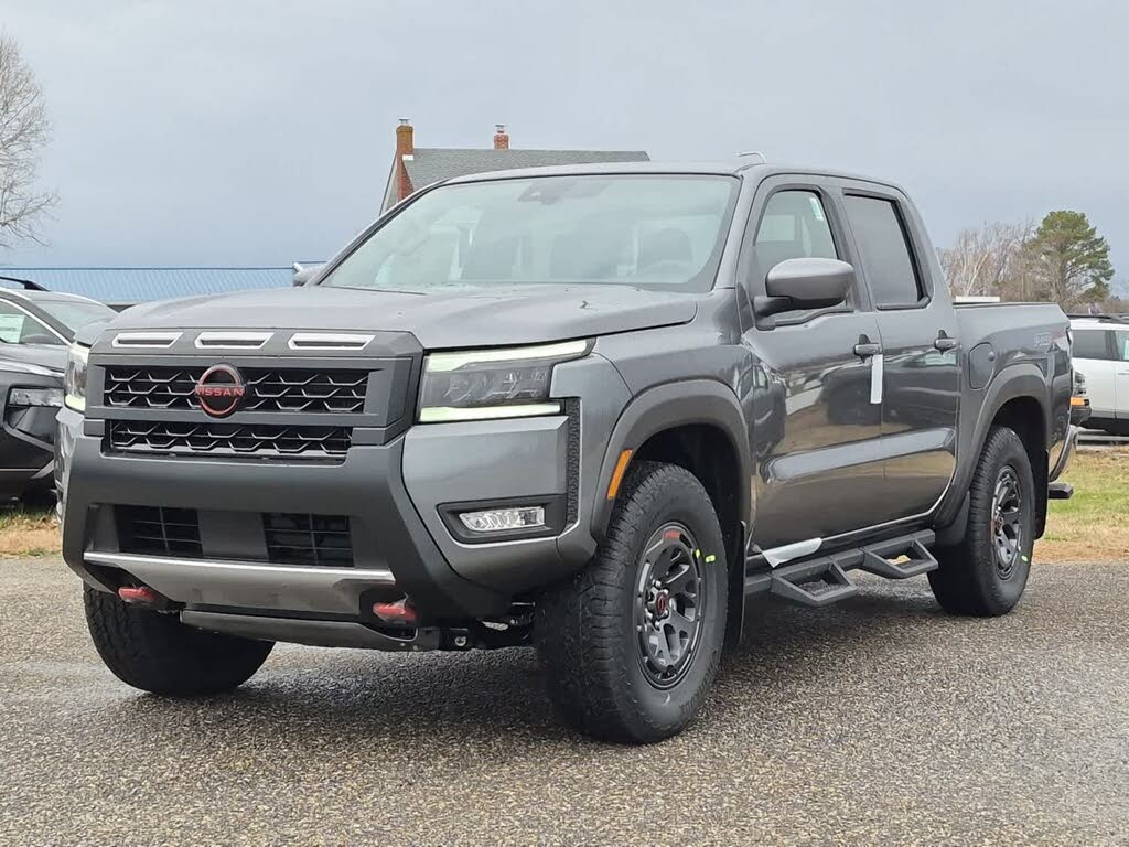 2026 Nissan Frontier PRO-4X Crew Cab 4WD