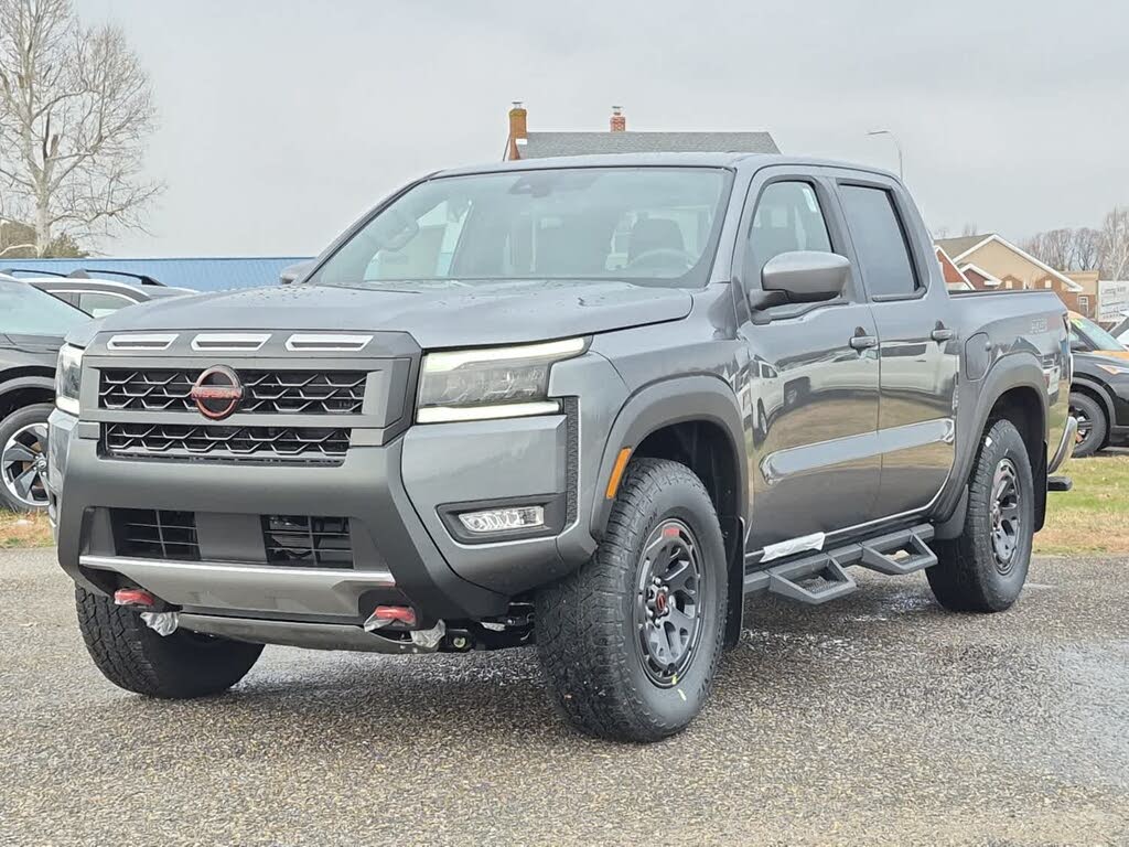 2026 Nissan Frontier PRO-4X Crew Cab 4WD