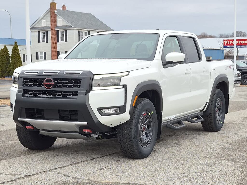 2026 Nissan Frontier PRO-4X Crew Cab 4WD