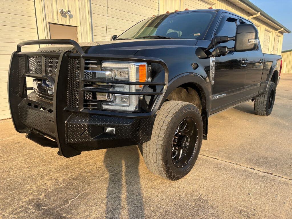 2018 Ford F-350 Super Duty Lariat Crew Cab 4WD