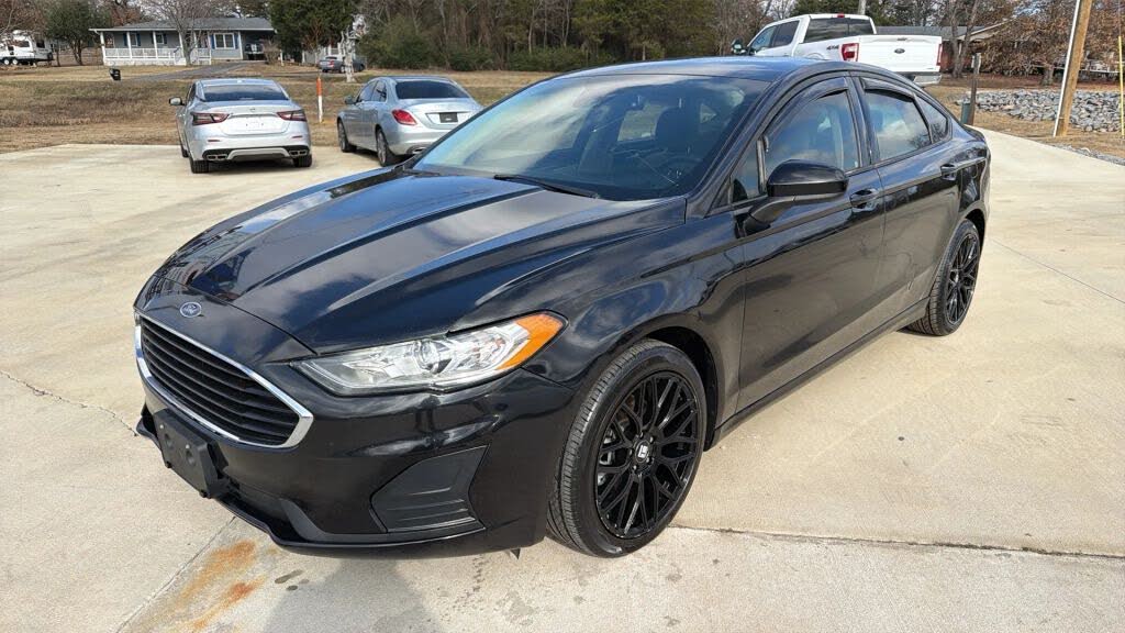 2020 Ford Fusion SE FWD