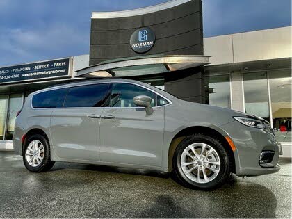 Chrysler Pacifica Touring AWD 2022