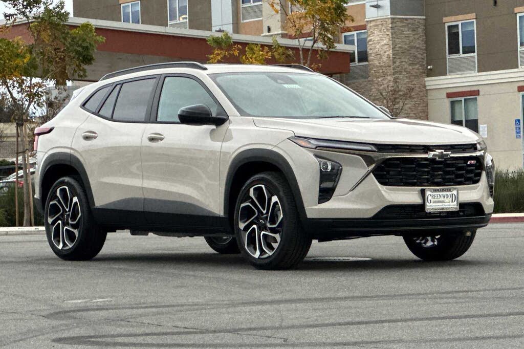 2026 Chevrolet Trax RS with 2RS FWD