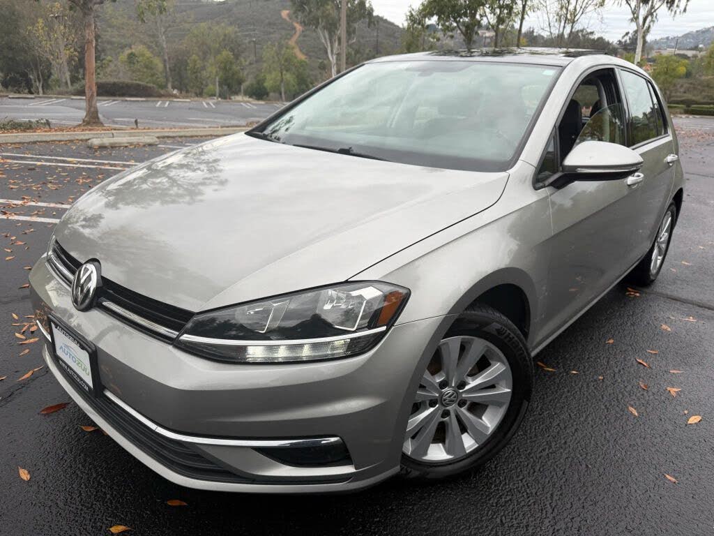 2018 Volkswagen Golf TSI SE 4-Door FWD