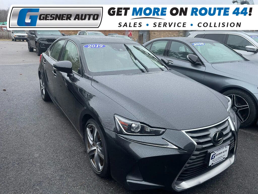 2019 Lexus IS 300 AWD