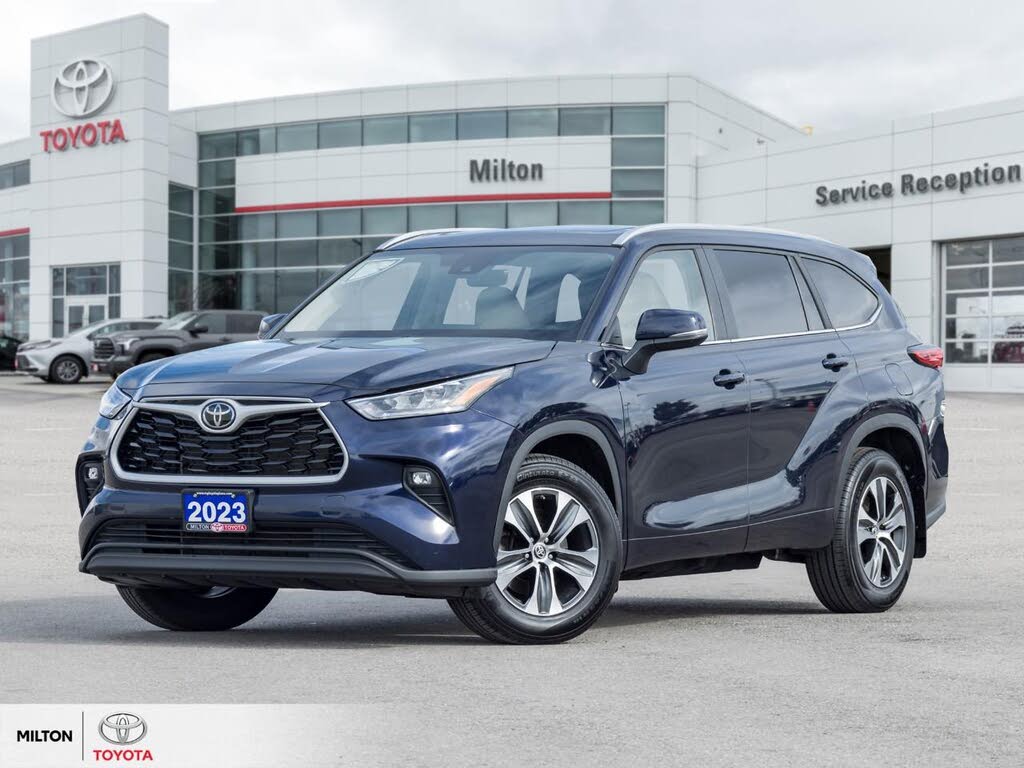 2023 Toyota Highlander XLE AWD