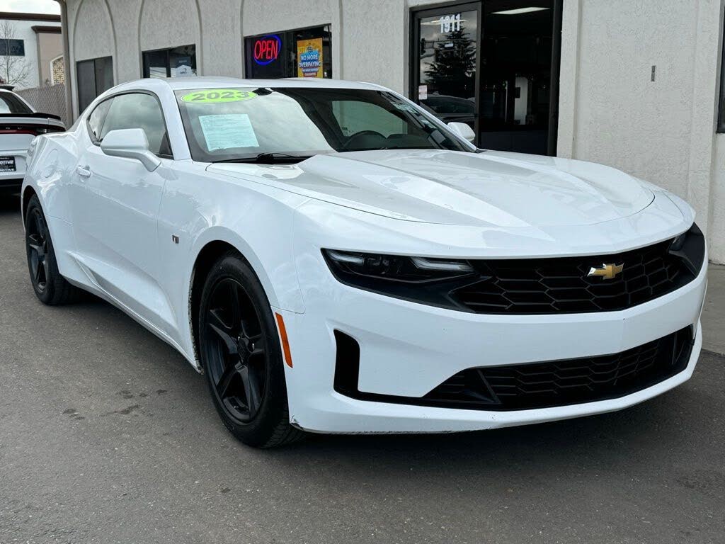 2023 Chevrolet Camaro 1LT Coupe RWD