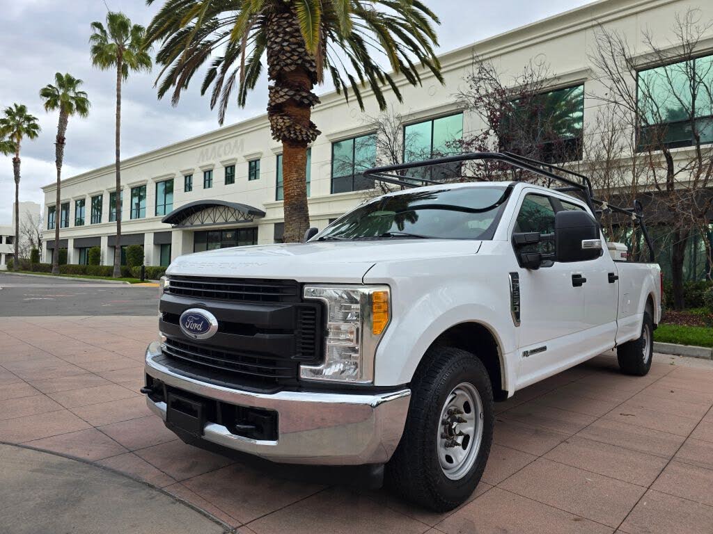 2017 Ford F-250 Super Duty XL Crew Cab LB