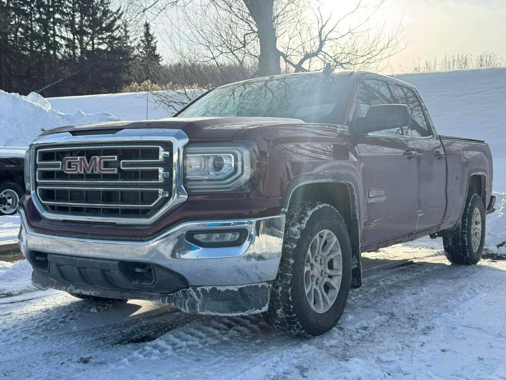 2017 GMC Sierra 1500 SLE Double Cab 4WD