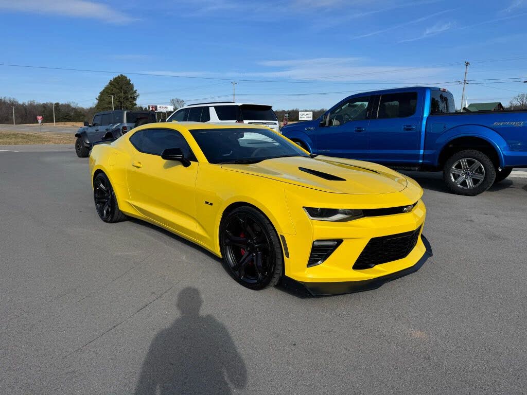 2018 Chevrolet Camaro 1SS Coupe RWD