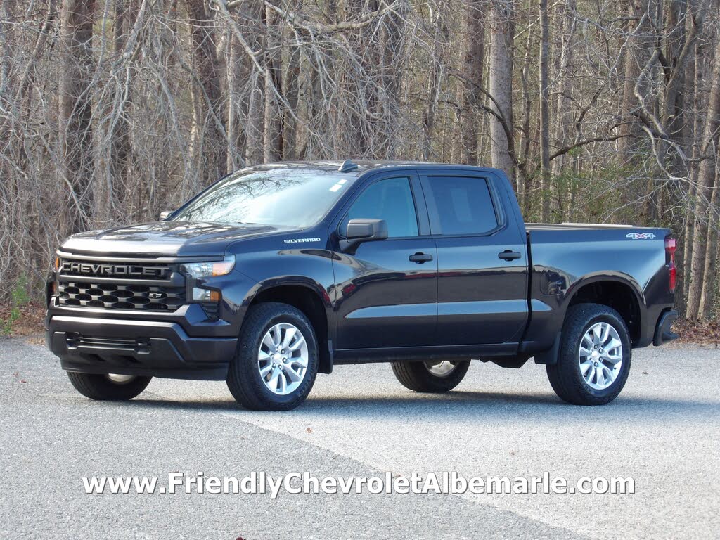 2022 Chevrolet Silverado 1500 Custom Crew Cab 4WD